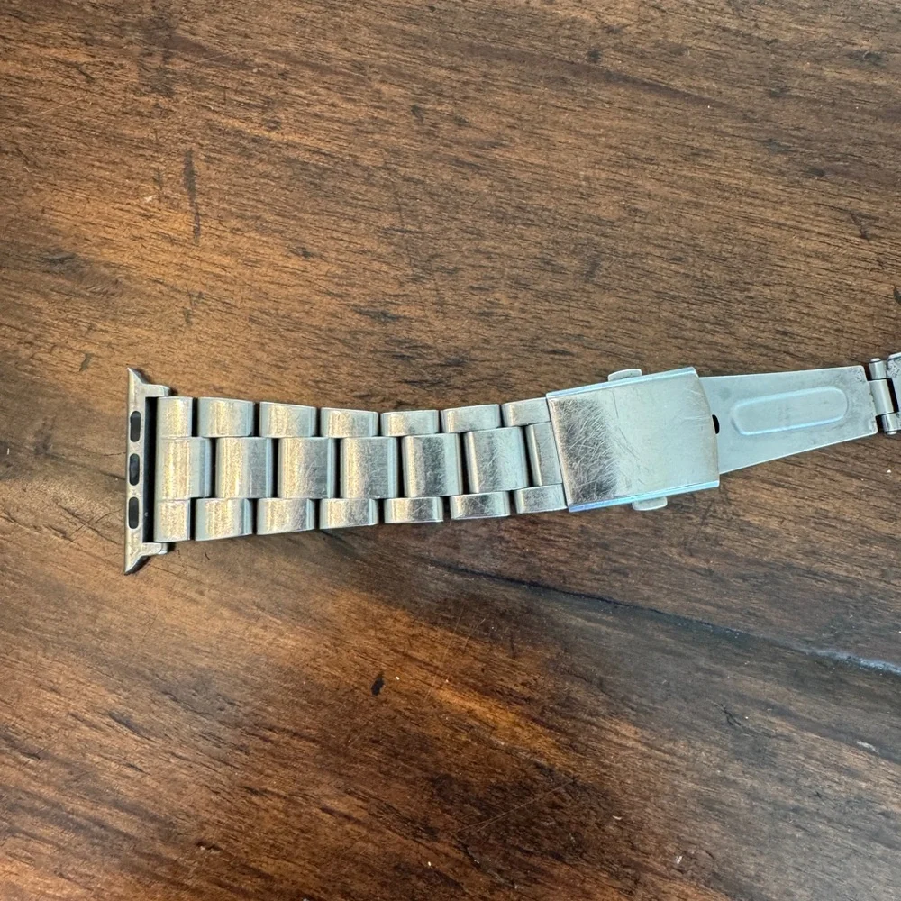 Silver Stainless Steel Apple Watch Band-Size 44